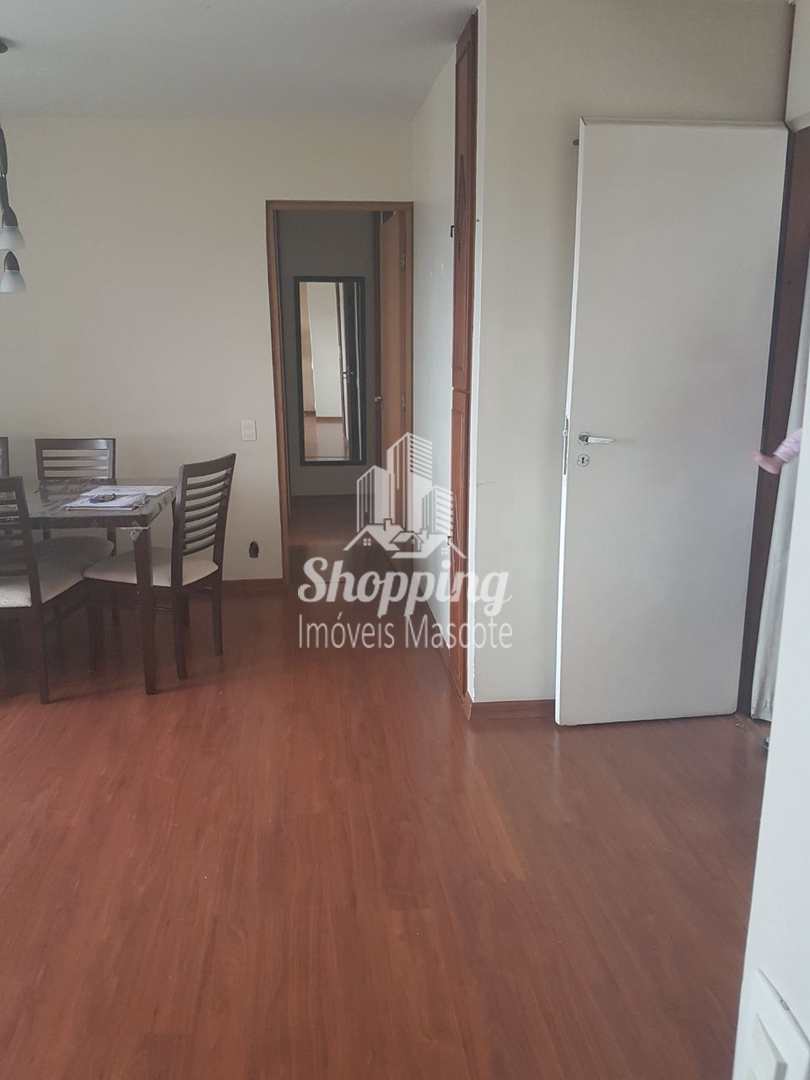 Apartamento à venda com 3 quartos, 64m² - Foto 2