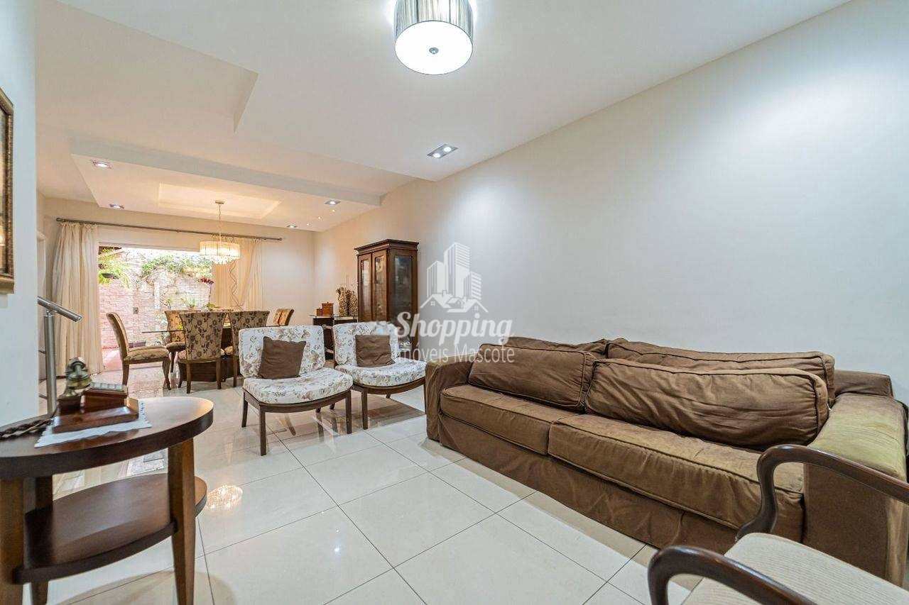 Sobrado à venda com 4 quartos, 229m² - Foto 3