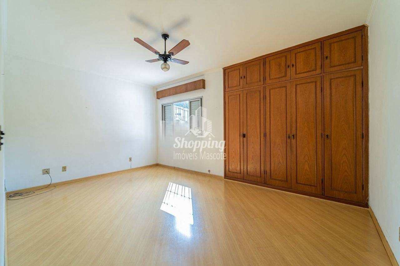 Sobrado à venda com 4 quartos, 182m² - Foto 10