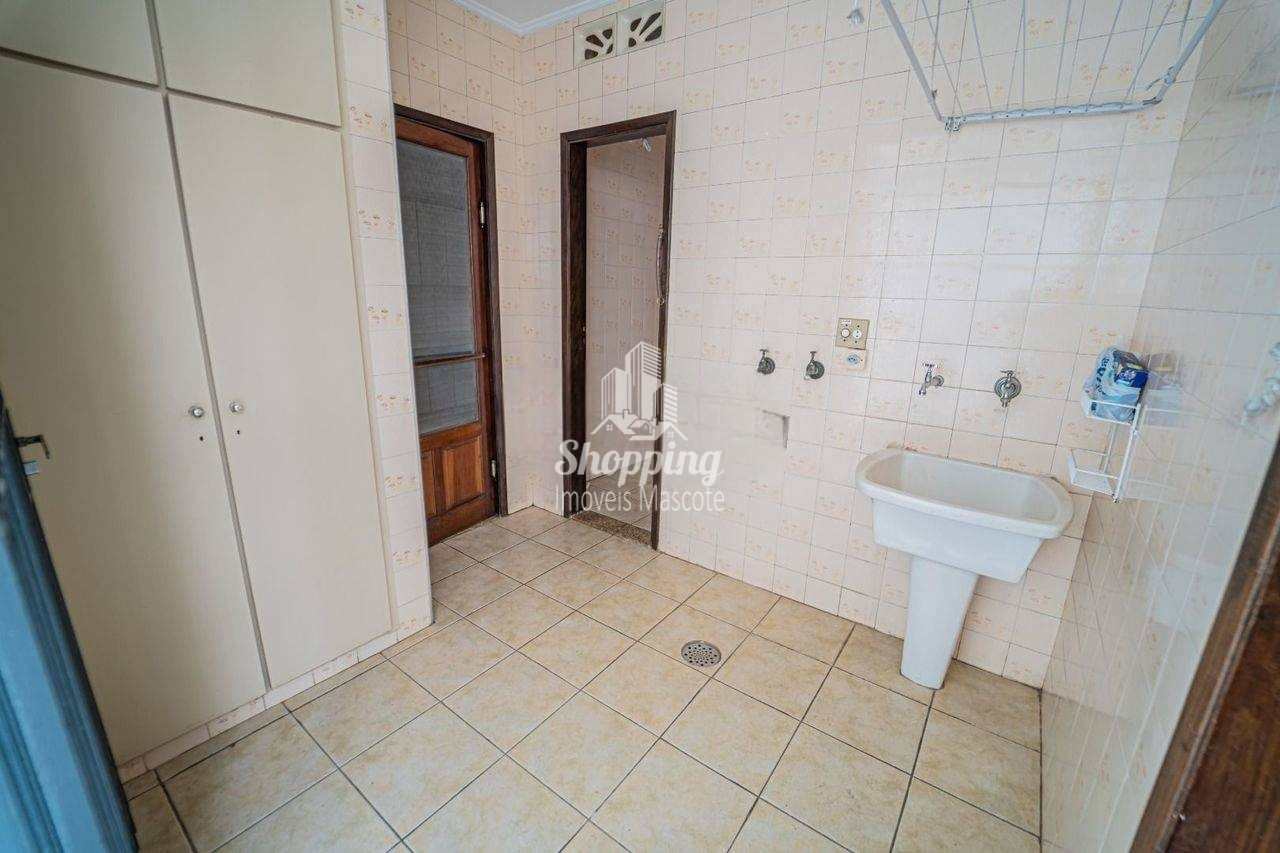 Sobrado à venda com 4 quartos, 182m² - Foto 13