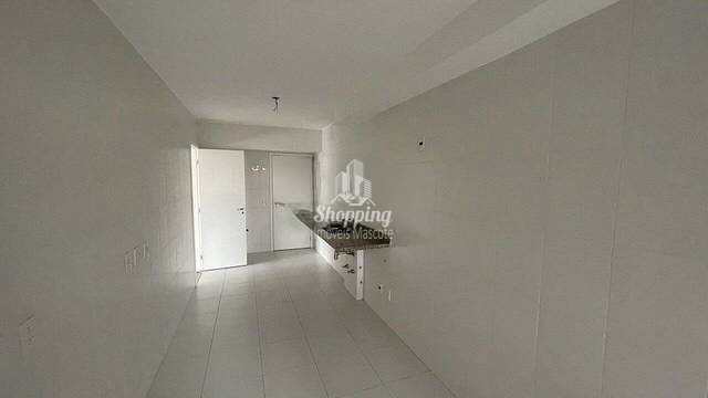 Apartamento à venda com 3 quartos, 169m² - Foto 9