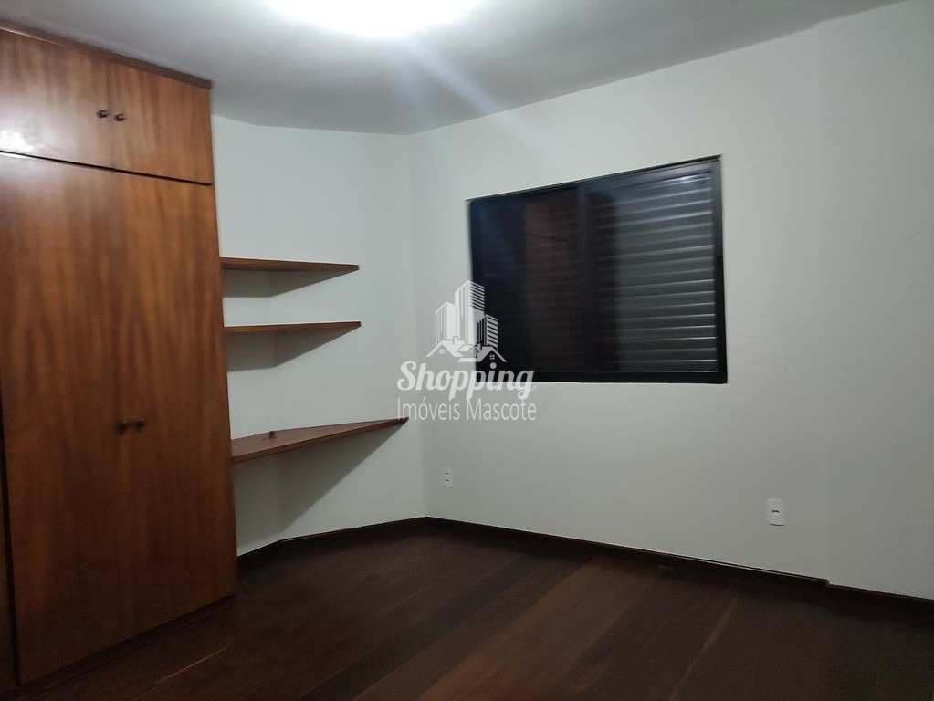 Apartamento à venda com 3 quartos, 150m² - Foto 10