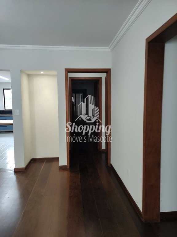 Apartamento à venda com 3 quartos, 150m² - Foto 8