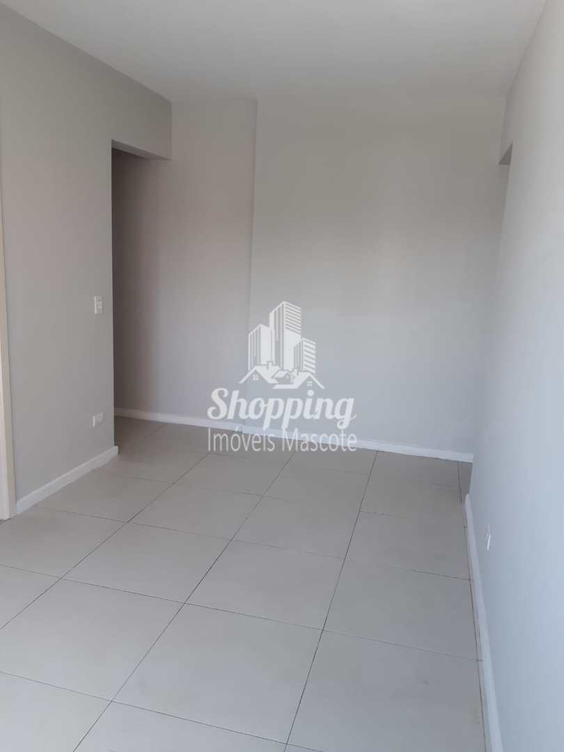 Apartamento à venda com 2 quartos, 52m² - Foto 2