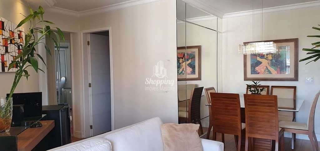 Apartamento à venda com 2 quartos, 70m² - Foto 7