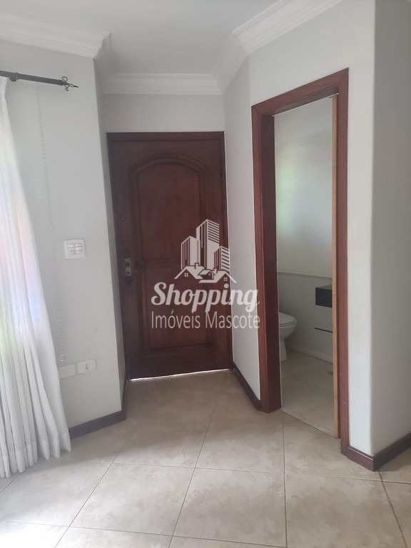 Sobrado à venda com 3 quartos, 207m² - Foto 4