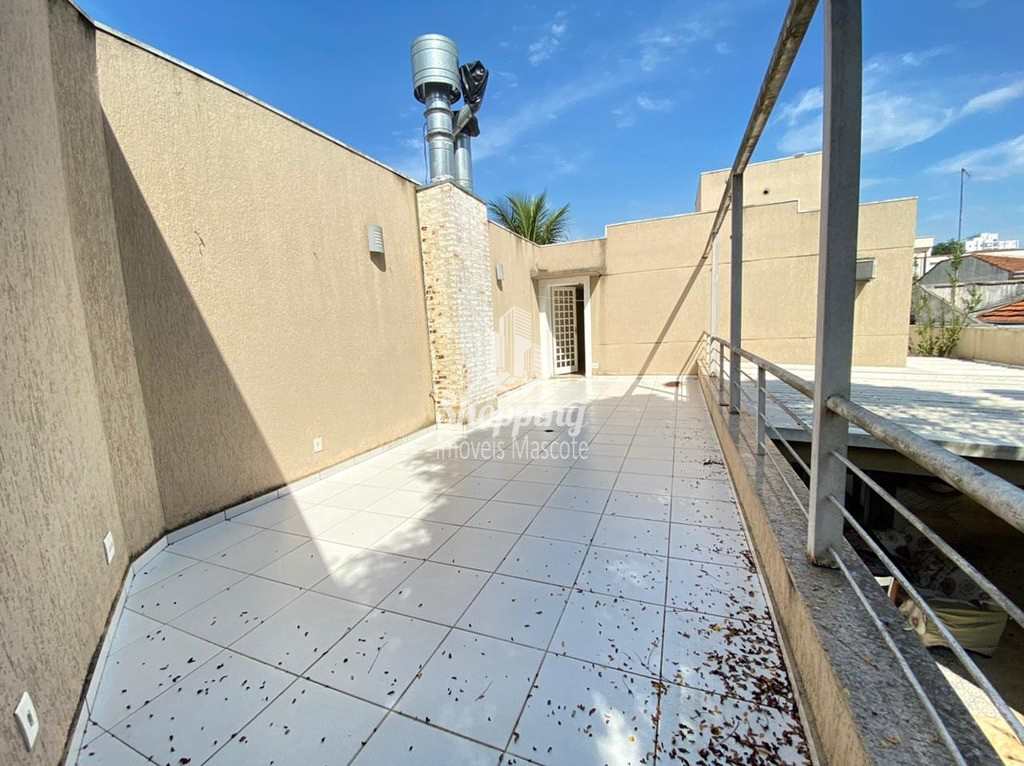 Casa à venda e aluguel com 3 quartos, 500m² - Foto 4