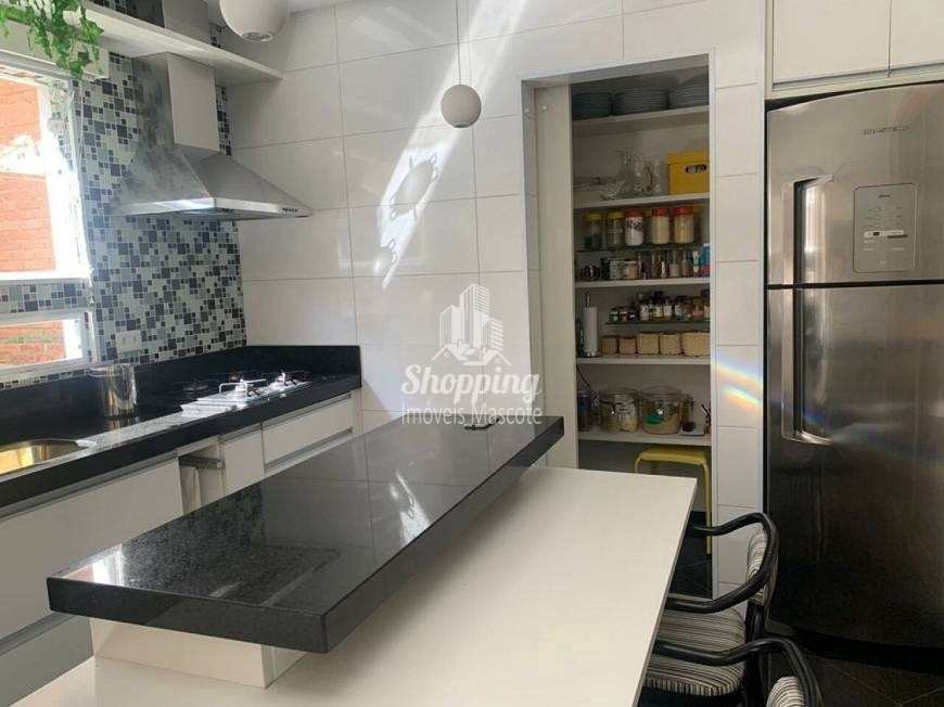 Sobrado à venda com 2 quartos, 155m² - Foto 12