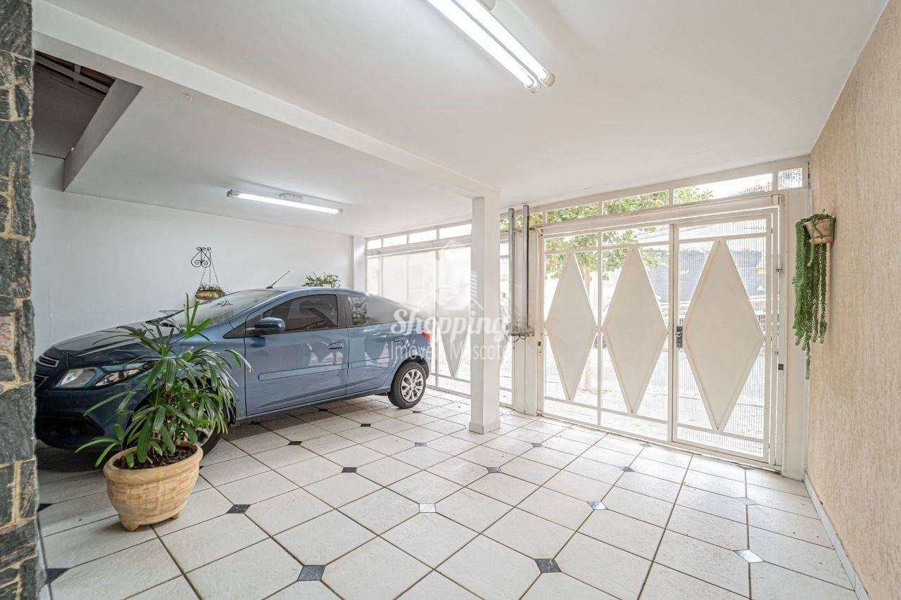 Casa à venda com 3 quartos, 220m² - Foto 3