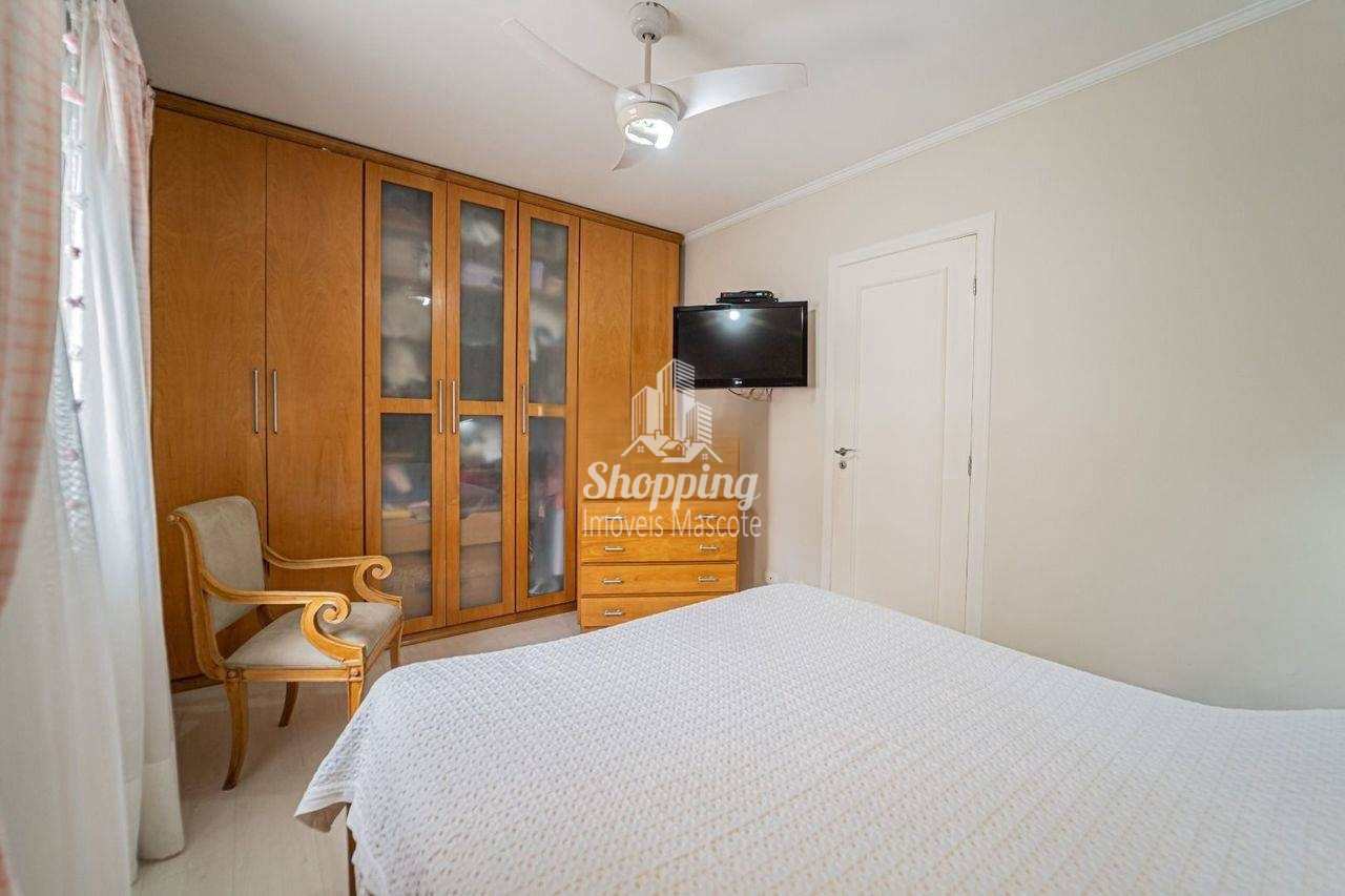 Casa à venda com 3 quartos, 220m² - Foto 24