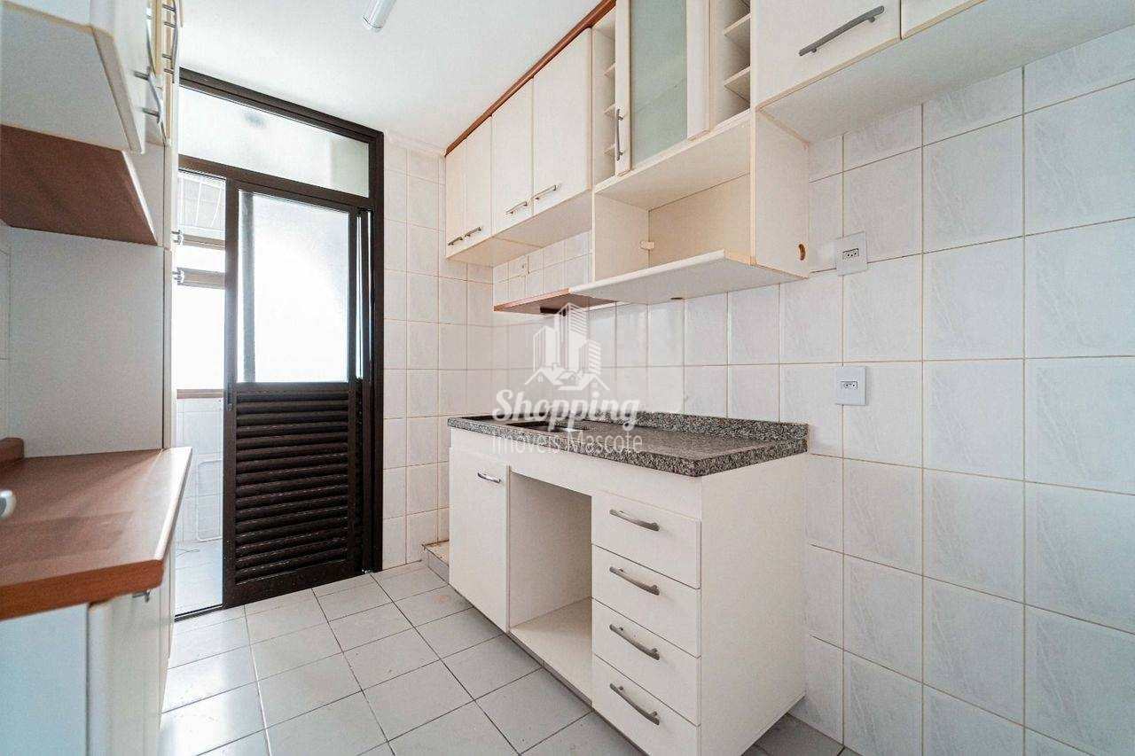 Apartamento à venda com 3 quartos, 69m² - Foto 3