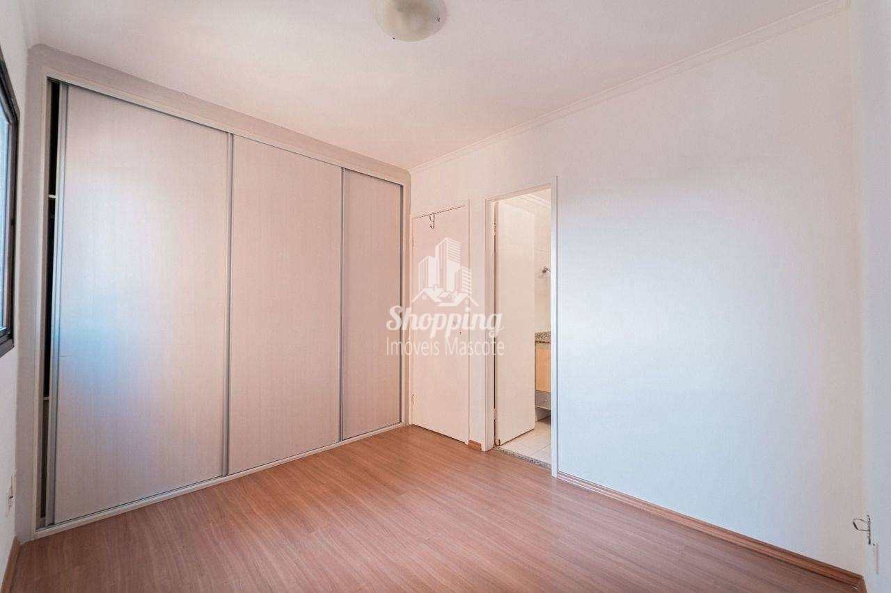 Apartamento à venda com 3 quartos, 69m² - Foto 15