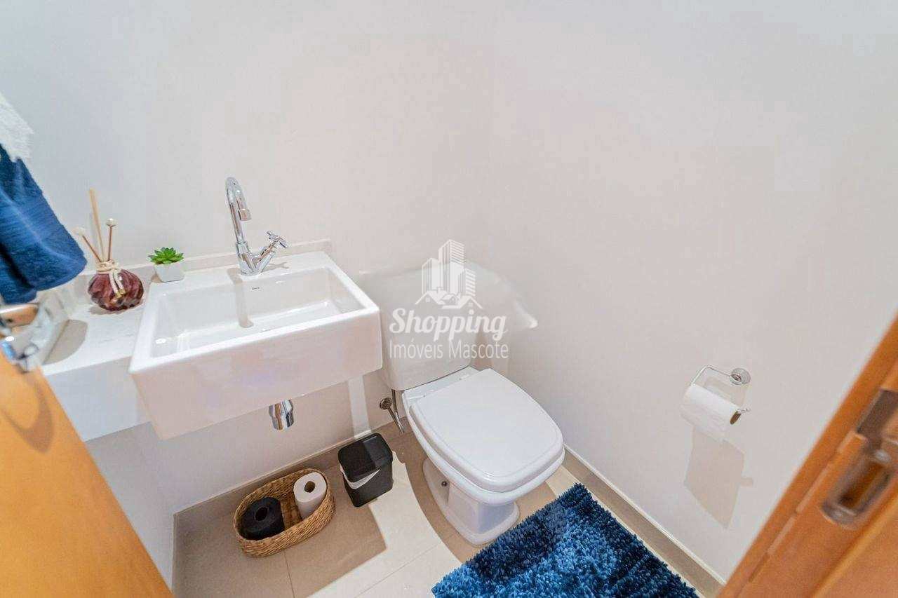 Apartamento à venda com 4 quartos, 208m² - Foto 6