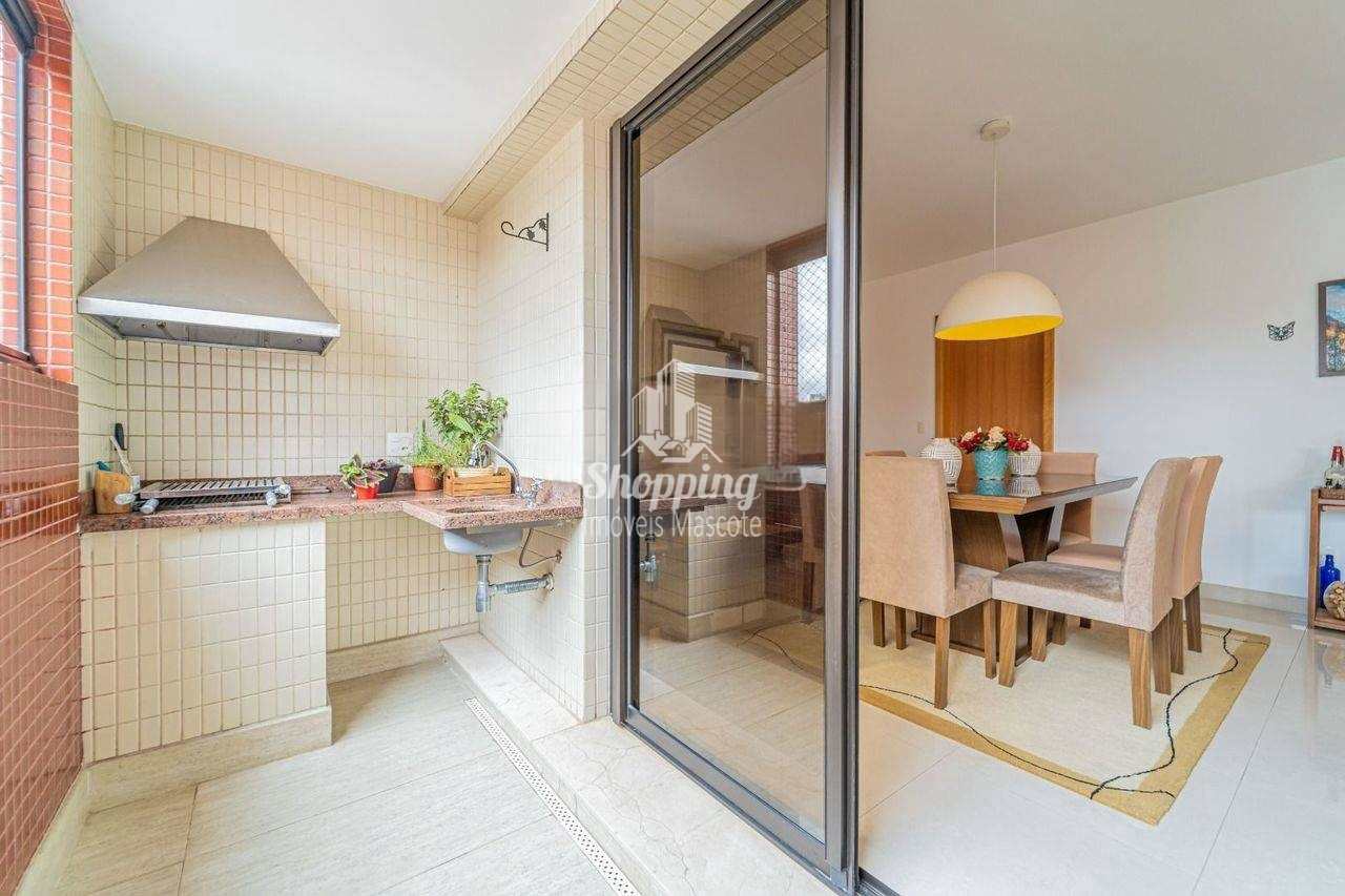 Apartamento à venda com 4 quartos, 208m² - Foto 17