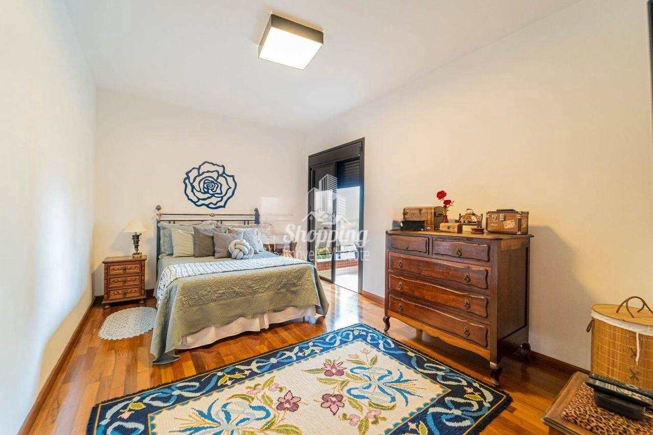 Apartamento à venda com 4 quartos, 208m² - Foto 12