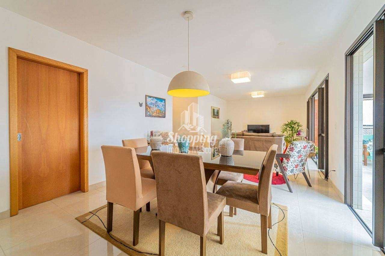 Apartamento à venda com 4 quartos, 208m² - Foto 10