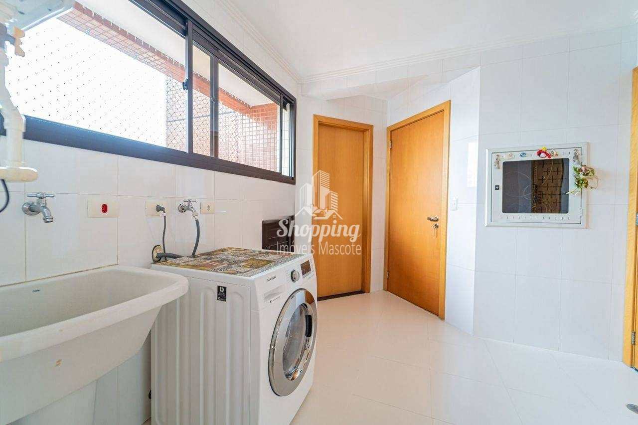 Apartamento à venda com 4 quartos, 208m² - Foto 22