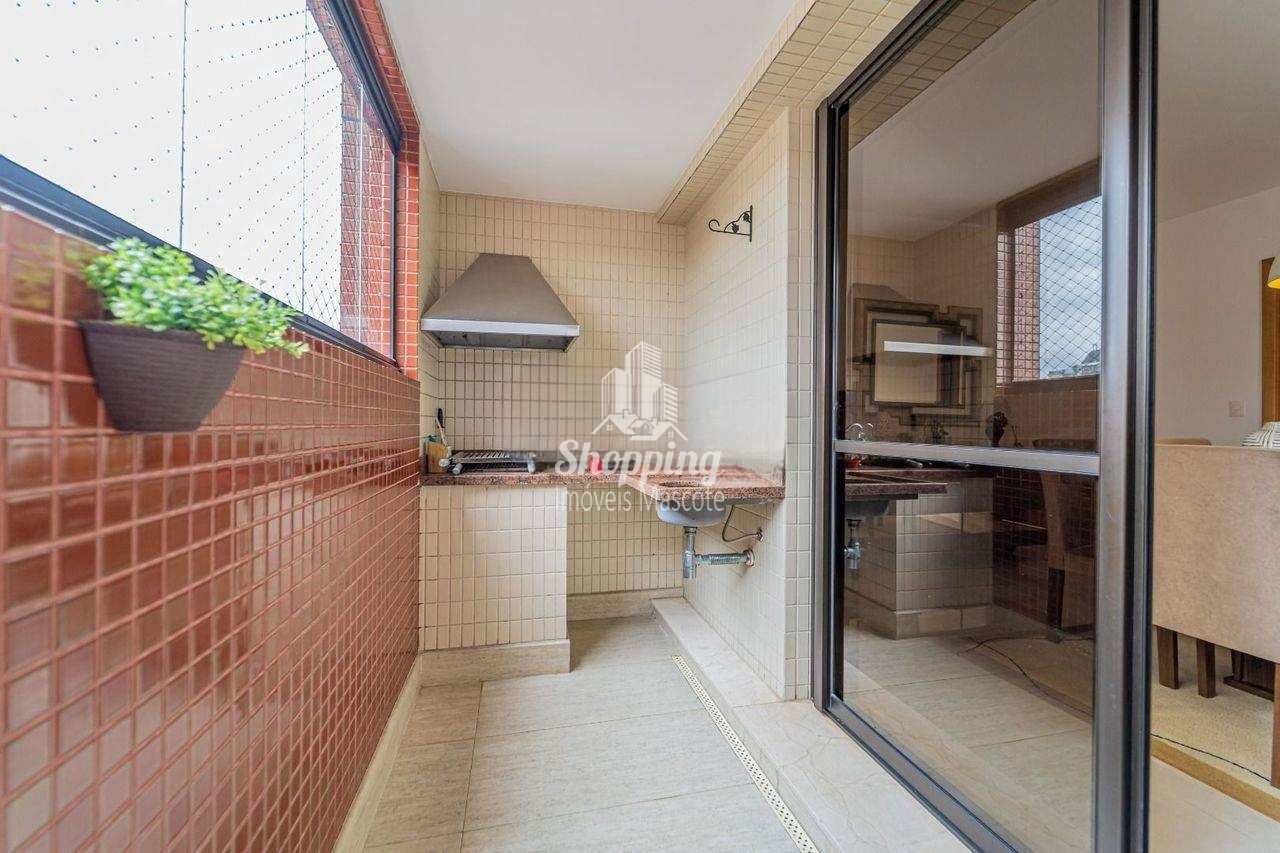 Apartamento à venda com 4 quartos, 208m² - Foto 30