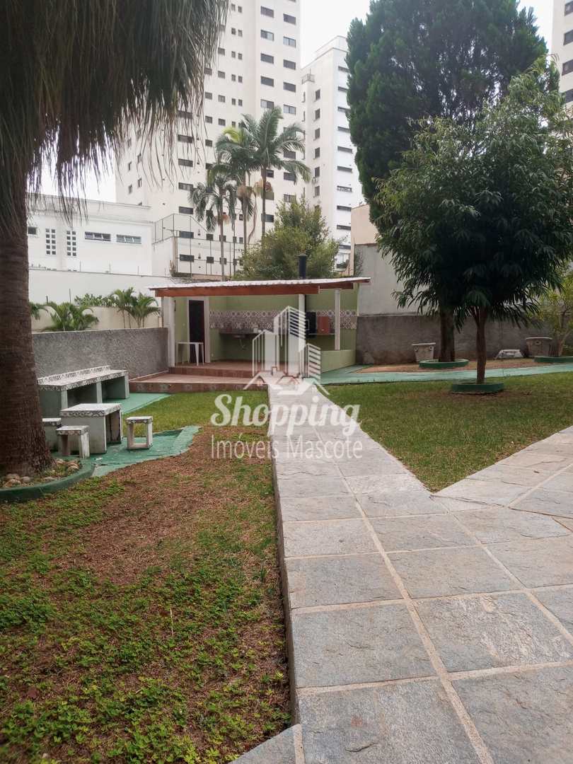 Apartamento para alugar com 3 quartos, 150m² - Foto 19