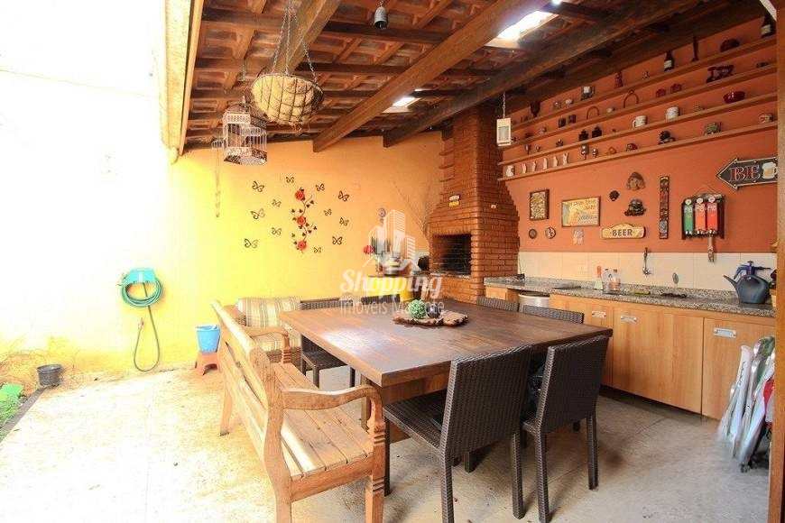 Casa de Condomínio à venda com 4 quartos, 180m² - Foto 11