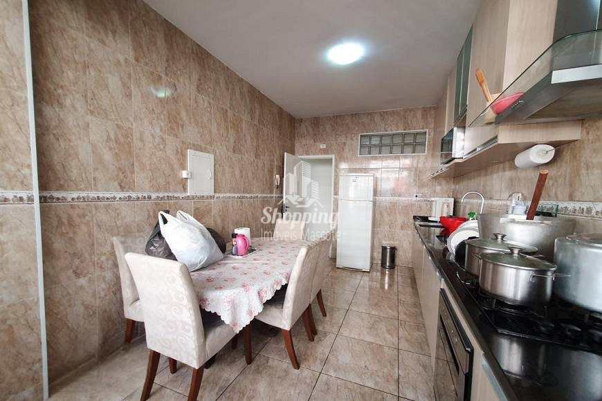 Apartamento à venda com 3 quartos, 197m² - Foto 25