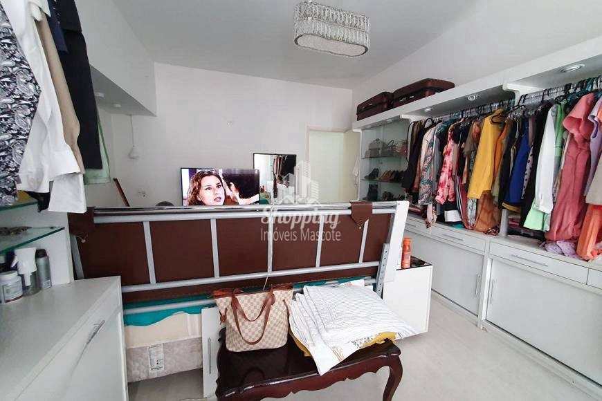 Apartamento à venda com 3 quartos, 197m² - Foto 18