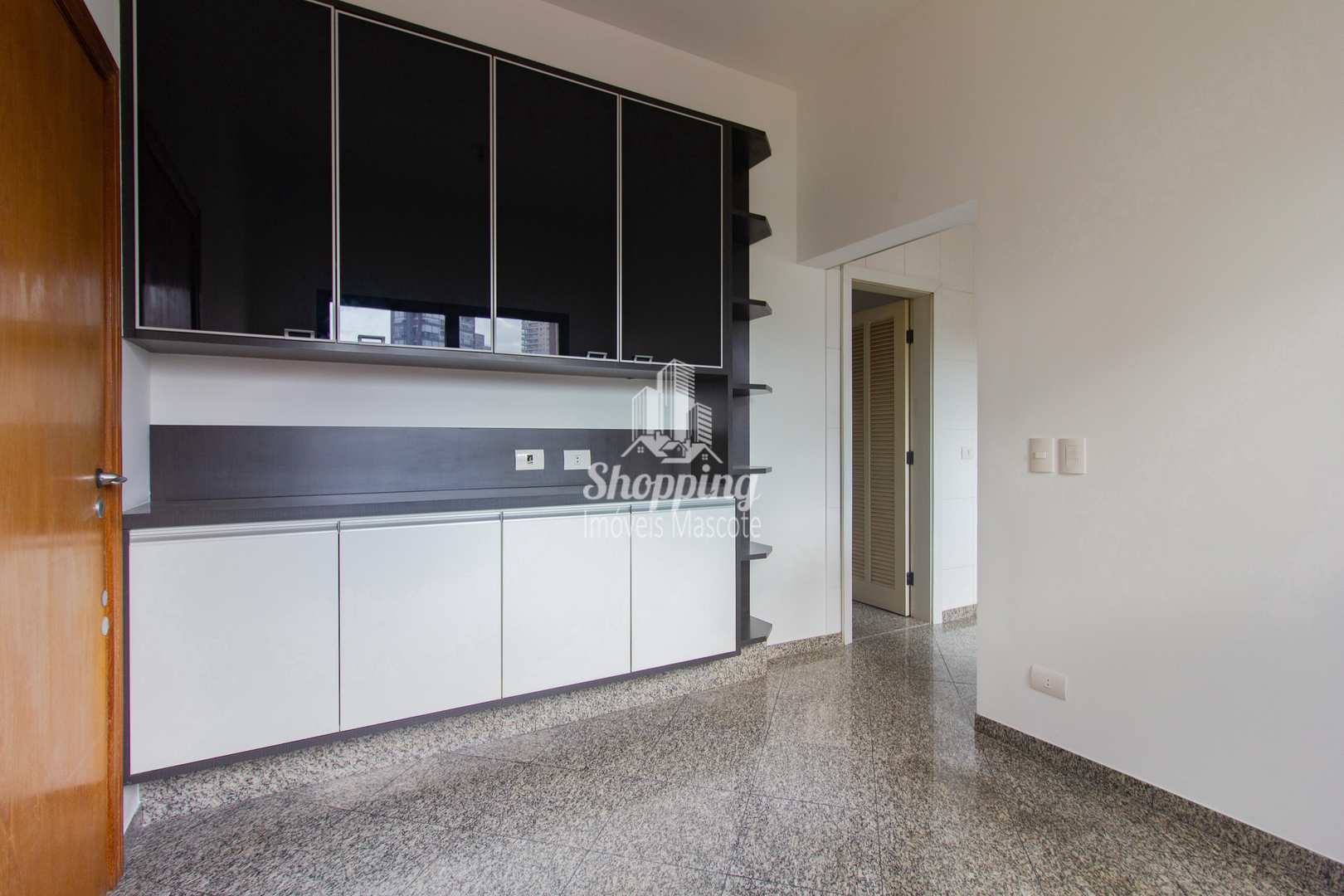 Apartamento à venda com 3 quartos, 283m² - Foto 24