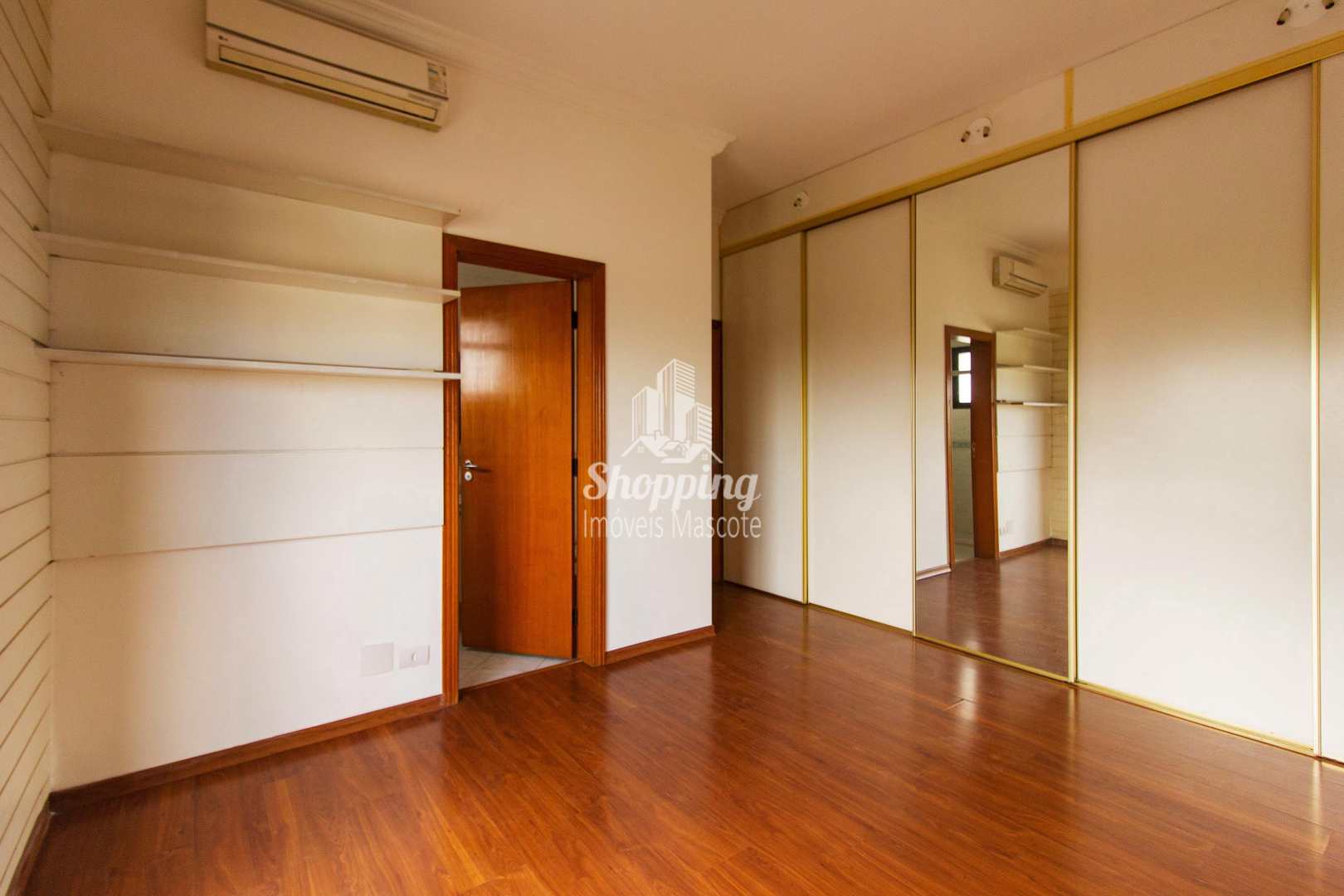 Apartamento à venda com 3 quartos, 283m² - Foto 11