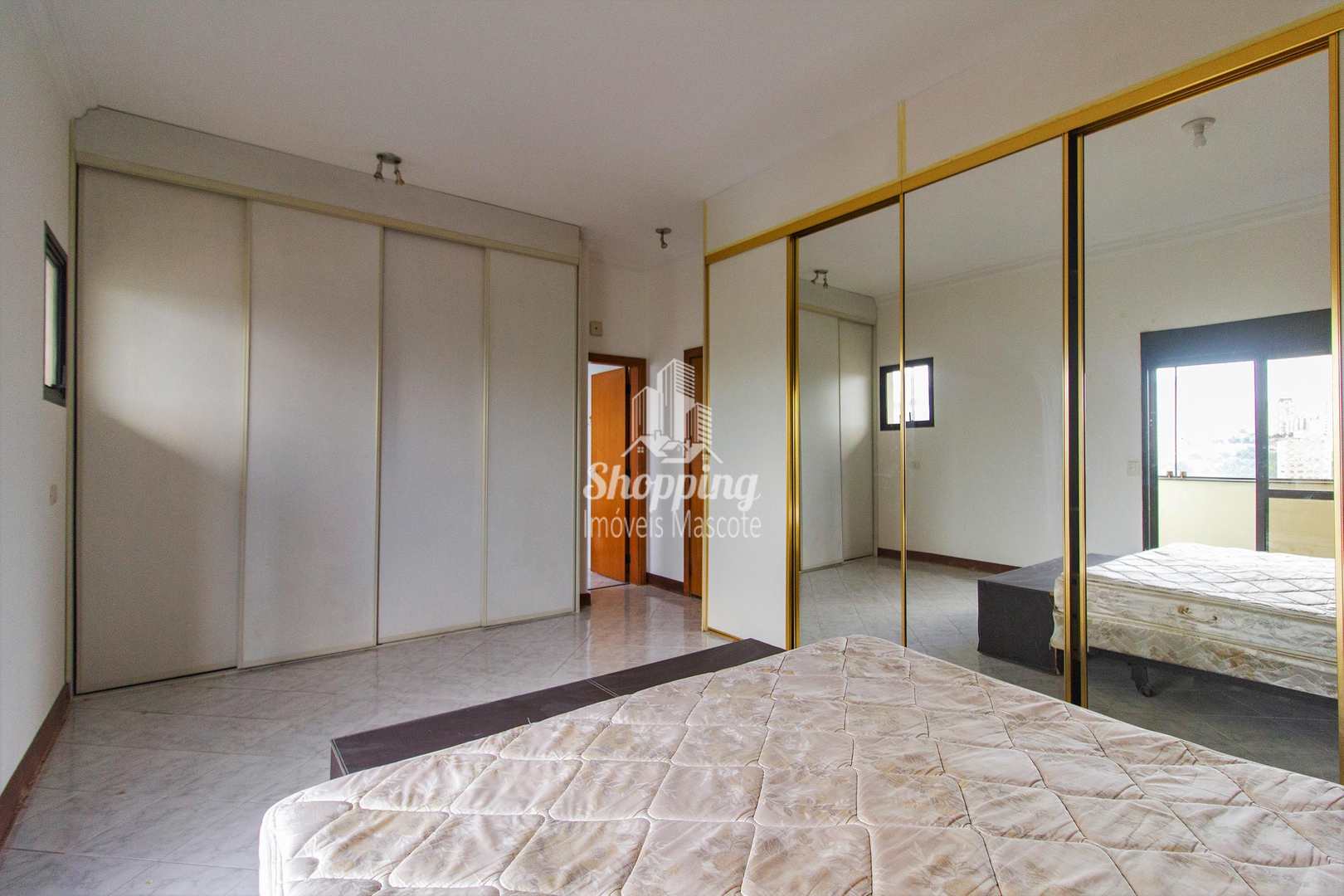 Apartamento à venda com 3 quartos, 283m² - Foto 20