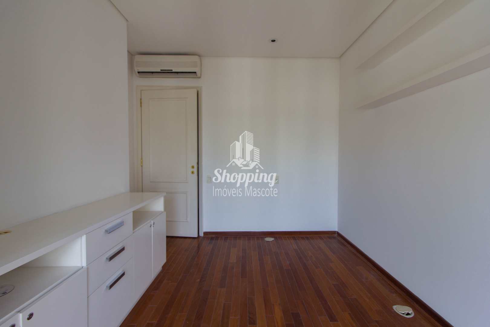 Apartamento à venda com 4 quartos, 260m² - Foto 9