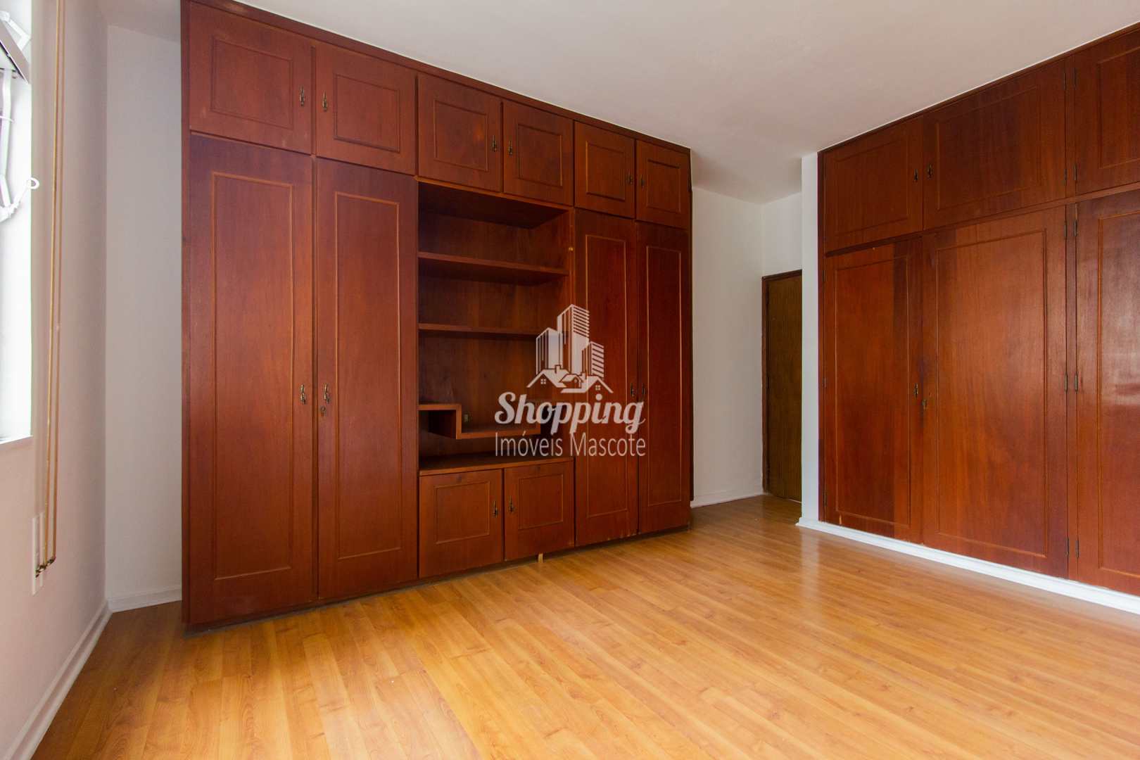 Apartamento à venda com 3 quartos, 163m² - Foto 9