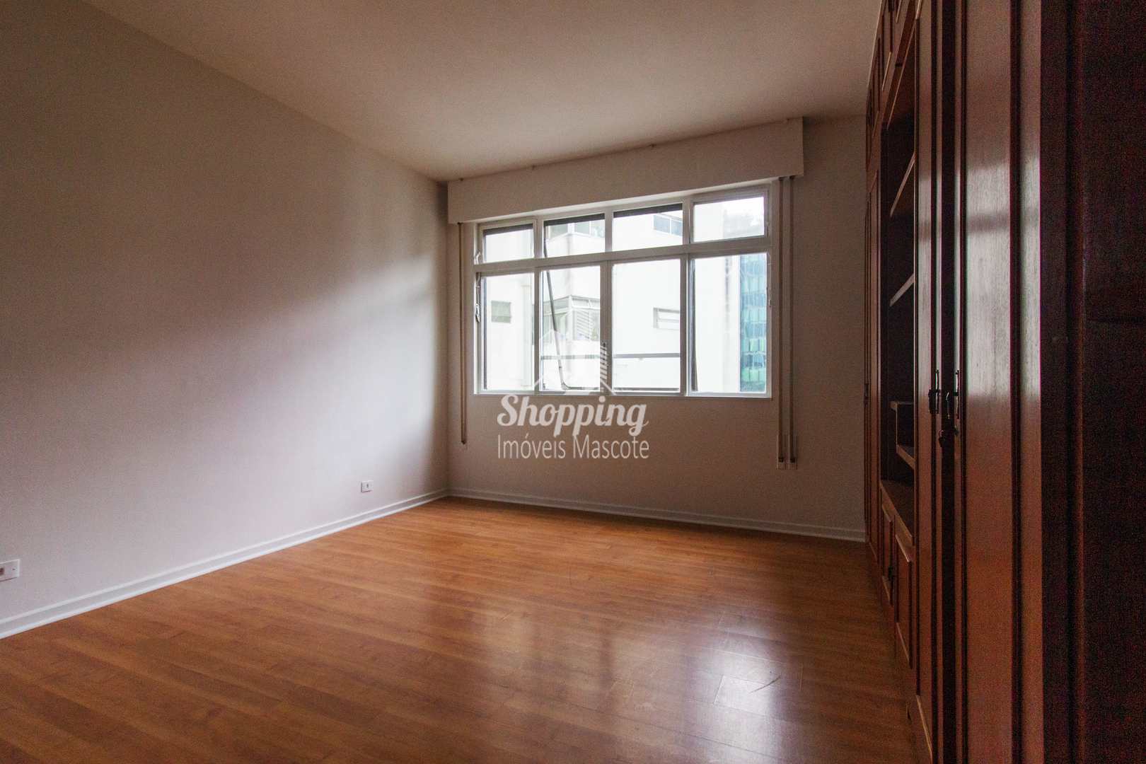 Apartamento à venda com 3 quartos, 163m² - Foto 8