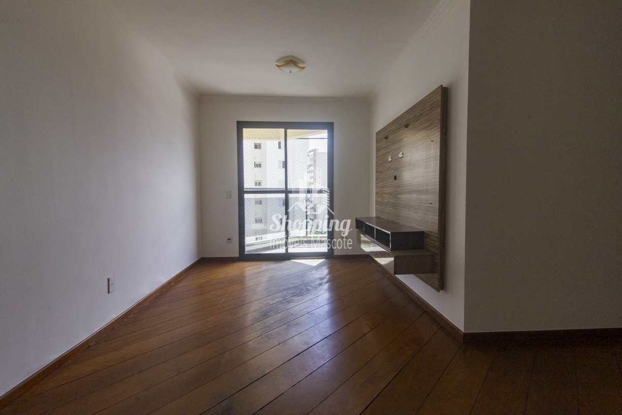 Apartamento à venda com 3 quartos, 80m² - Foto 4