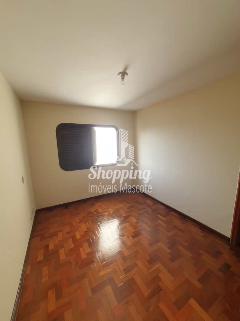 Apartamento à venda com 3 quartos, 189m² - Foto 19