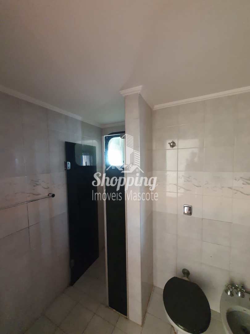 Apartamento à venda com 3 quartos, 189m² - Foto 12