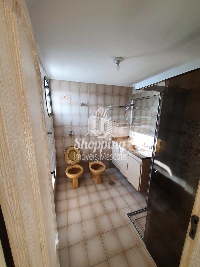 Apartamento à venda com 3 quartos, 189m² - Foto 24