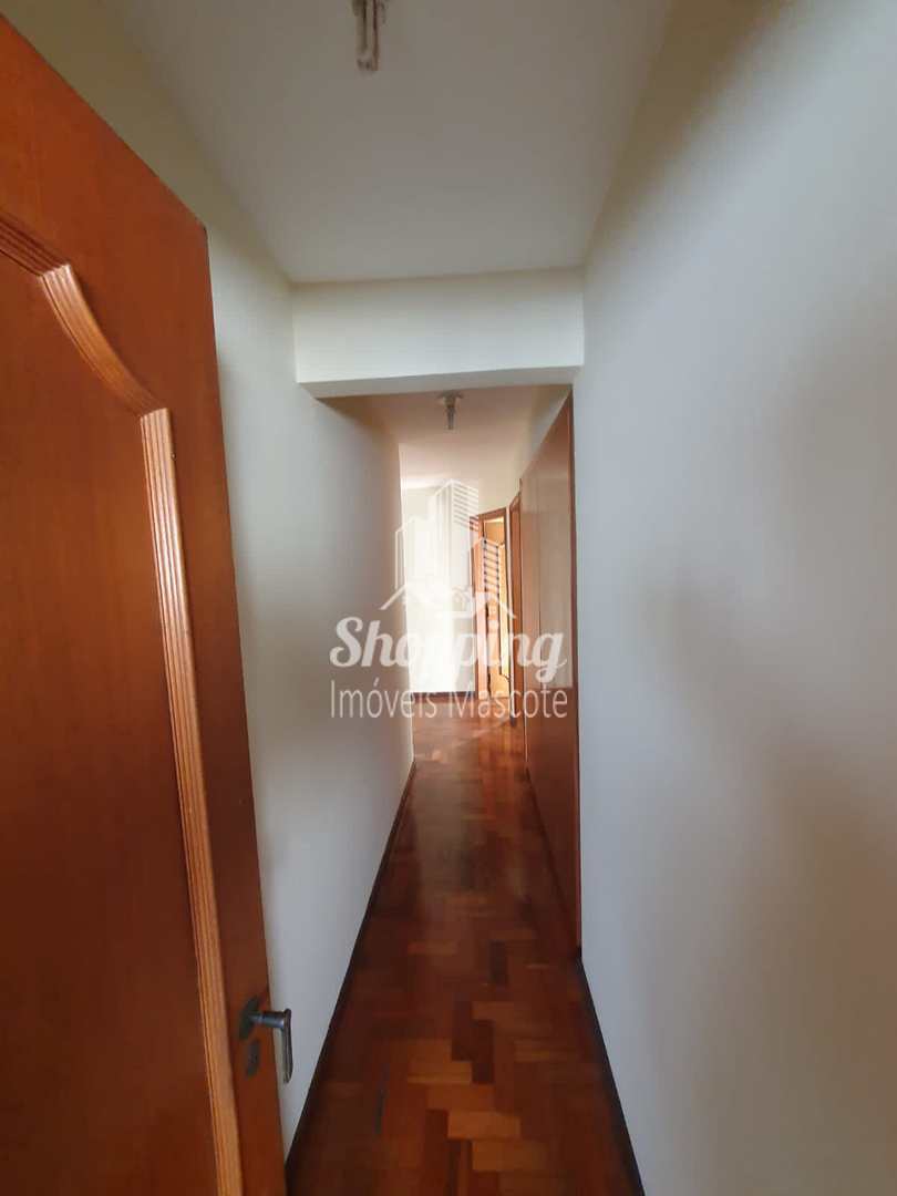 Apartamento à venda com 3 quartos, 189m² - Foto 30