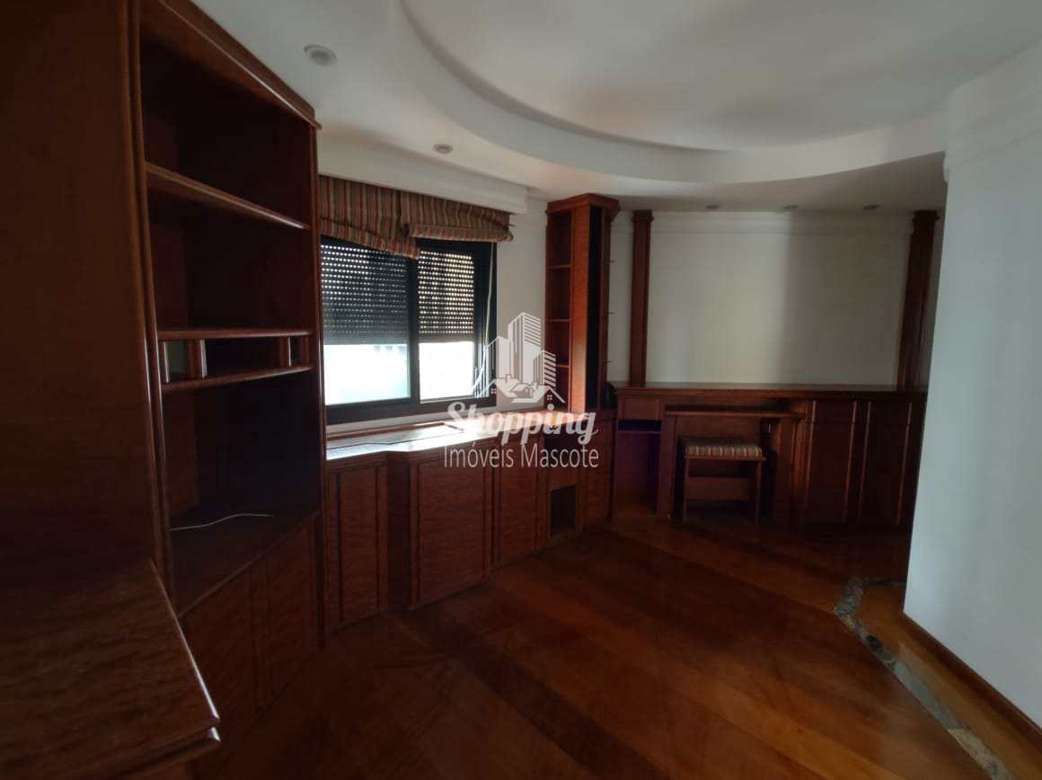 Apartamento à venda com 3 quartos, 192m² - Foto 19