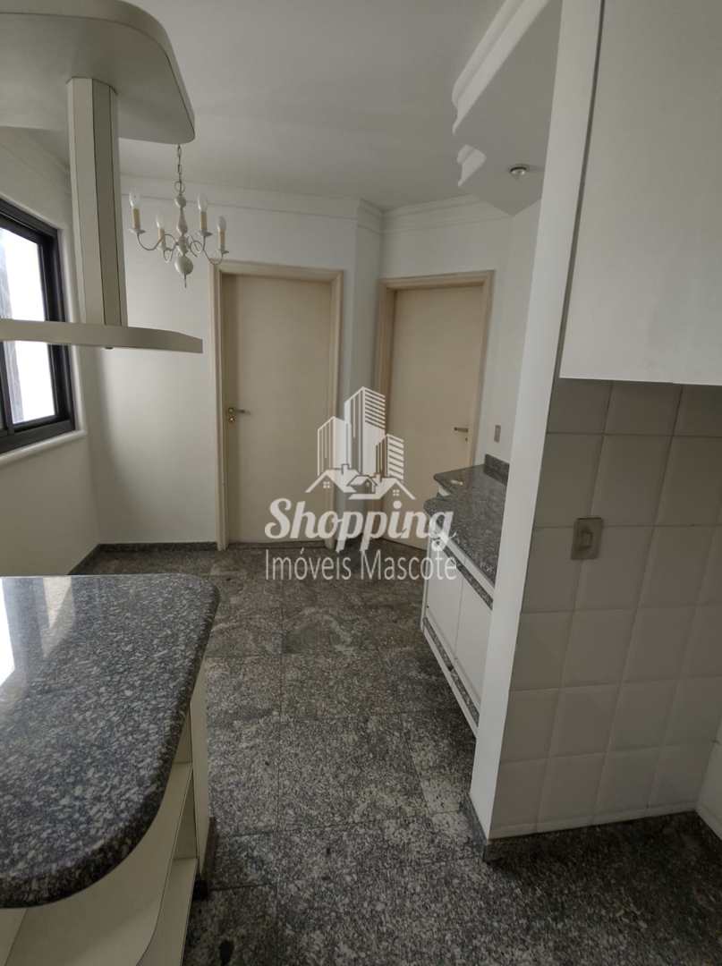 Apartamento à venda com 3 quartos, 192m² - Foto 27