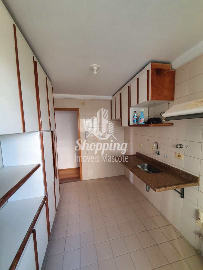 Apartamento à venda com 3 quartos, 75m² - Foto 19