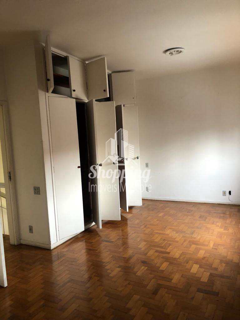 Casa à venda com 3 quartos, 235m² - Foto 39