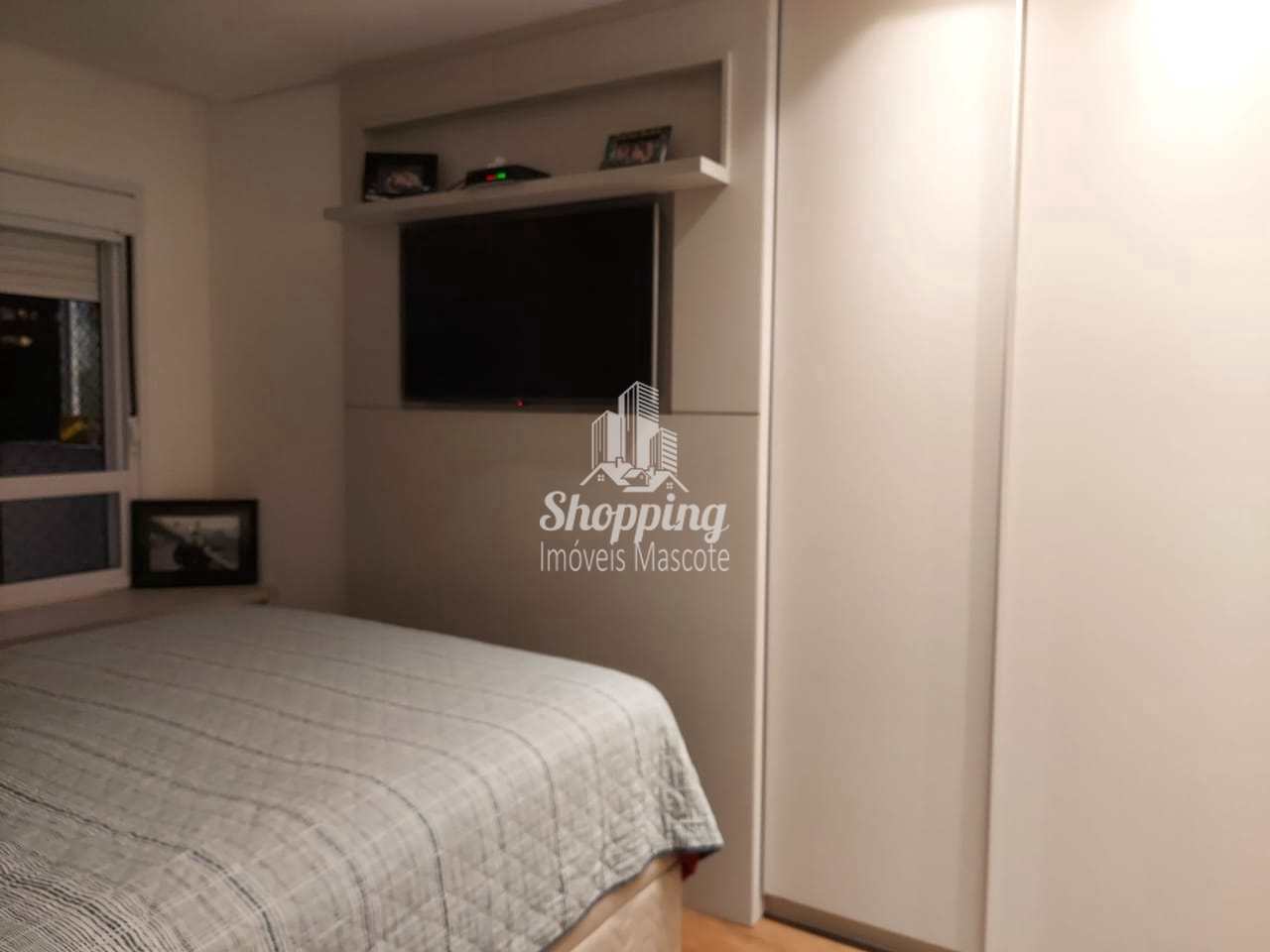 Apartamento à venda com 2 quartos, 90m² - Foto 21