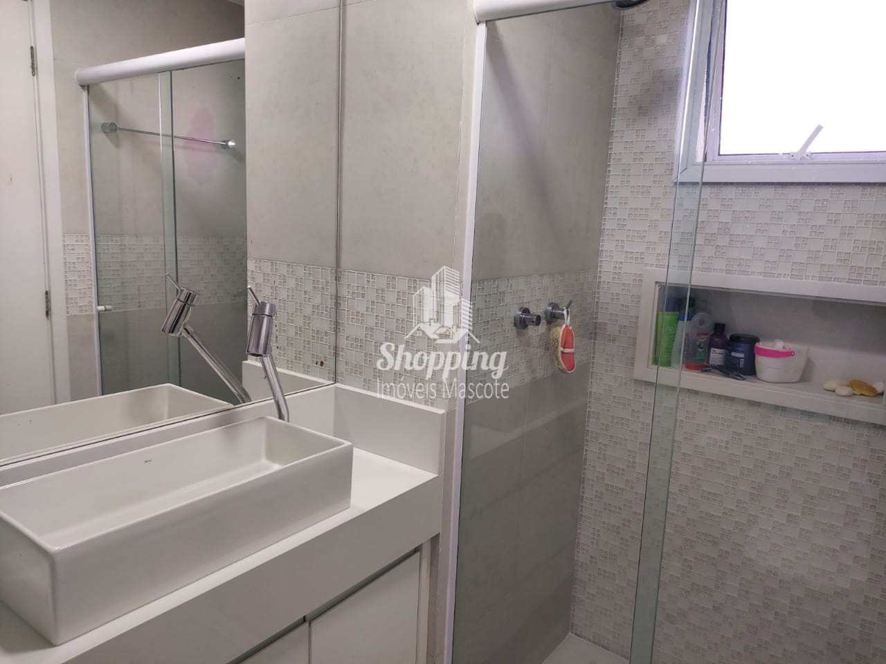 Apartamento à venda com 2 quartos, 90m² - Foto 27