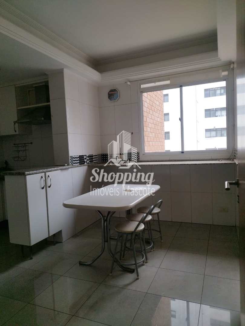 Apartamento à venda com 4 quartos, 170m² - Foto 11