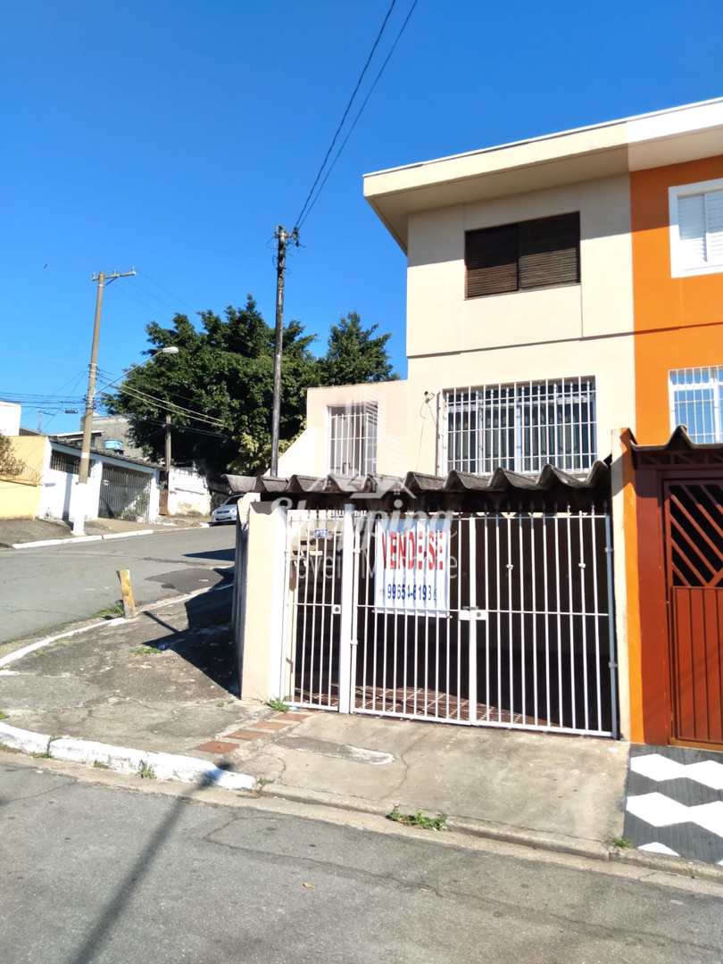 Sobrado à venda com 1 quarto, 122m² - Foto 1