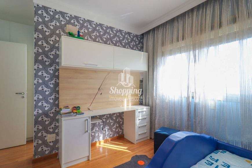 Apartamento à venda com 3 quartos, 212m² - Foto 18