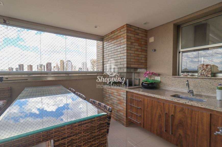 Apartamento à venda com 3 quartos, 212m² - Foto 8