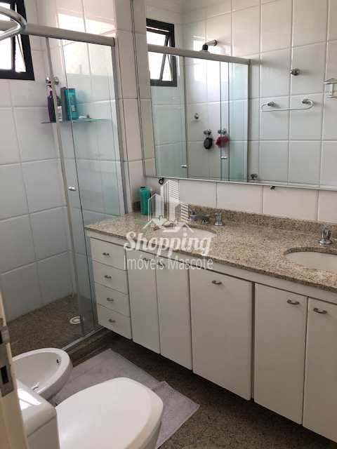 Apartamento à venda com 3 quartos, 175m² - Foto 5