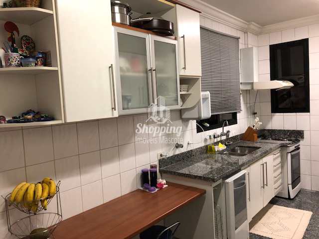 Apartamento à venda com 3 quartos, 175m² - Foto 2