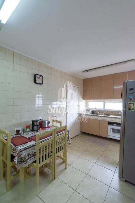 Apartamento à venda com 3 quartos, 125m² - Foto 23